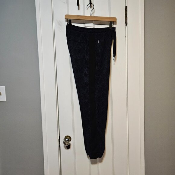Athleta Printed Brooklyn Jogger Python - Picture 8 of 9